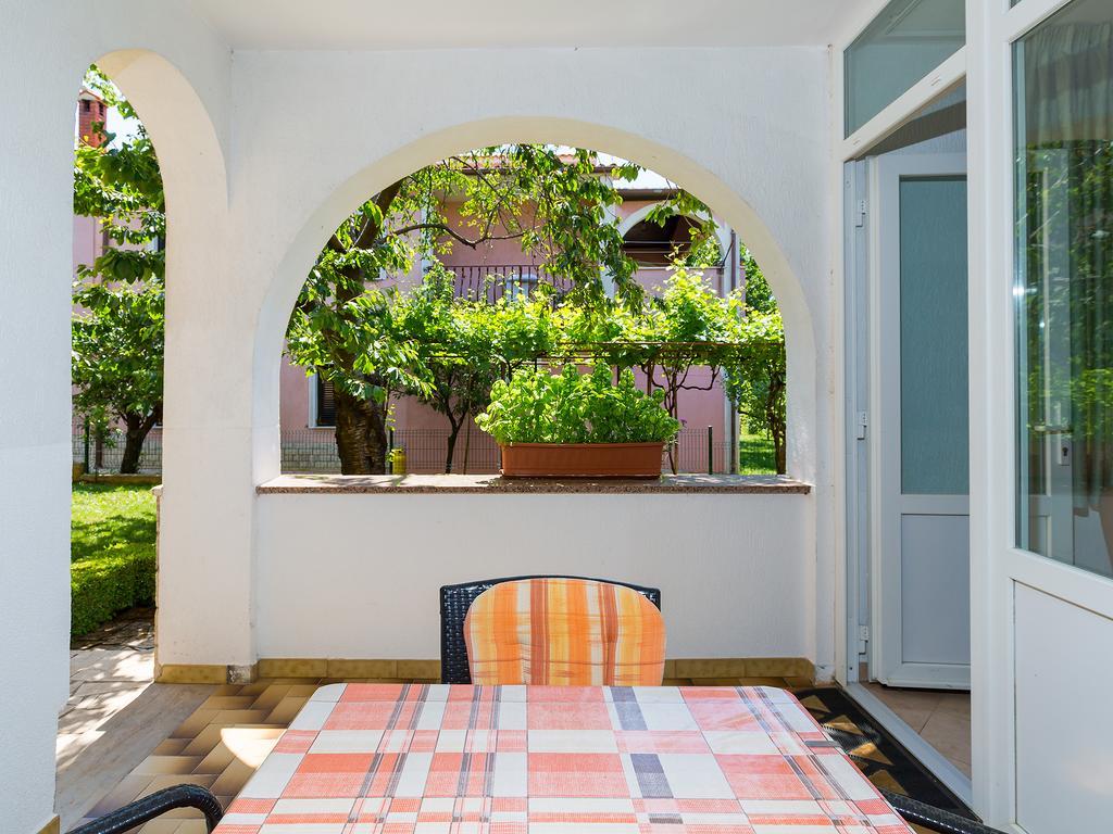 Apartment Korelic Green Garden Porec Esterno foto