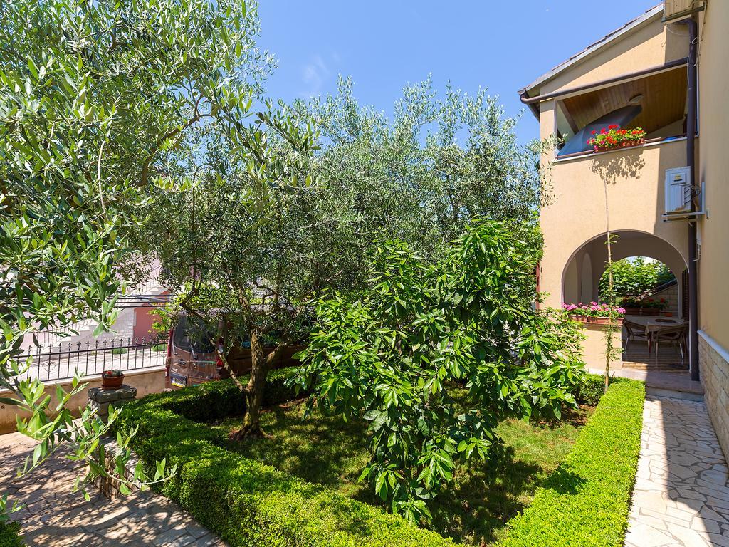Apartment Korelic Green Garden Porec Esterno foto
